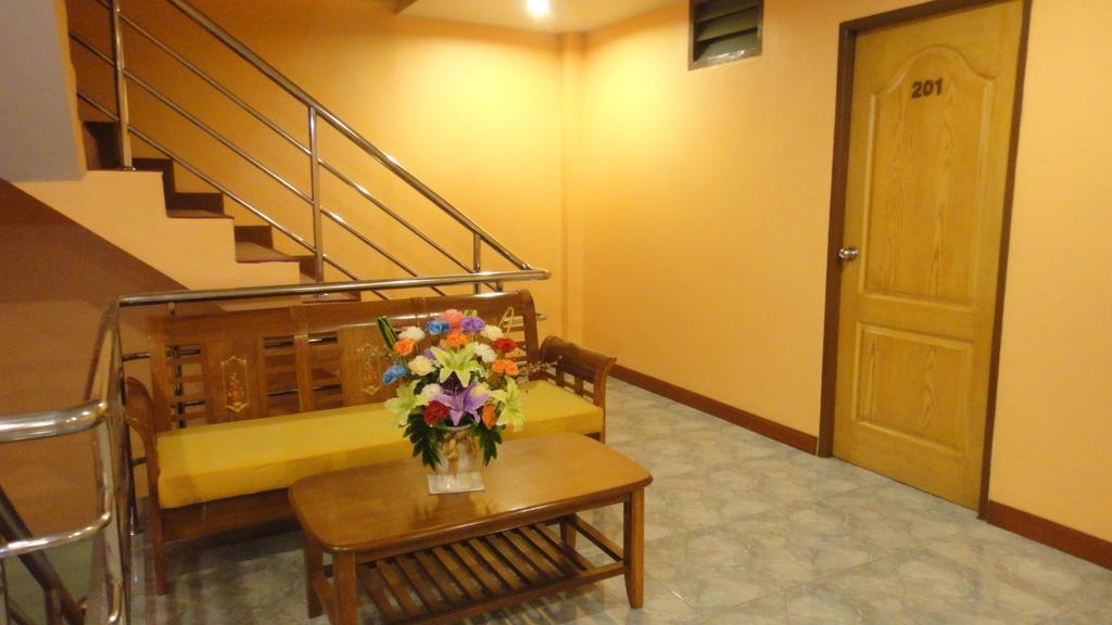 Thepparat Lodge Krabi town Extérieur photo